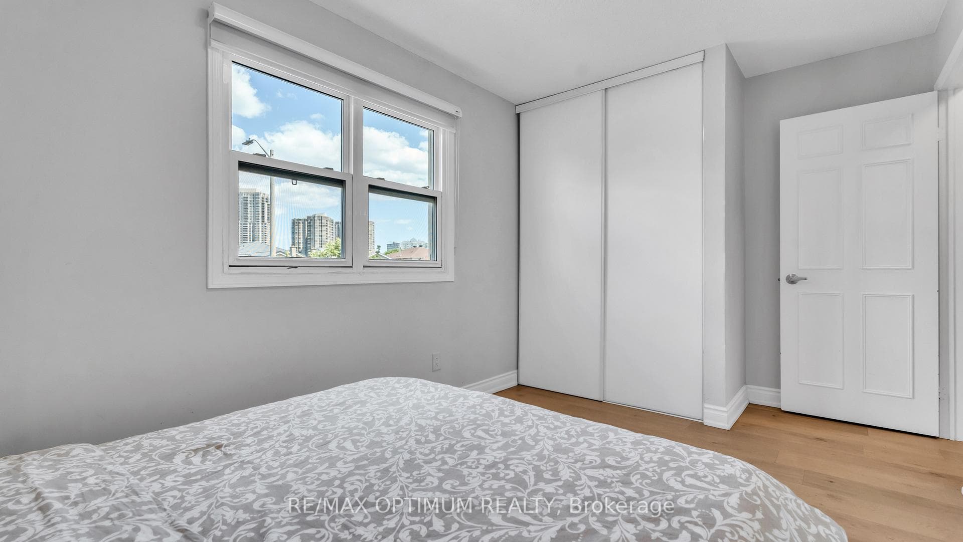 362 Kingsbridge Garden Circle photo 24