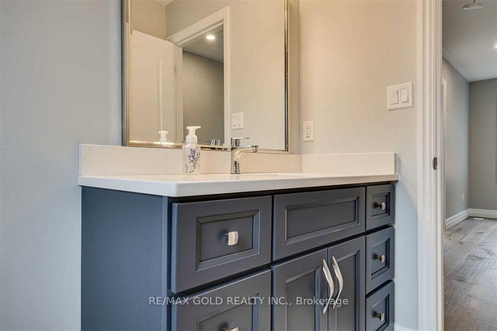 2464 Post Road Unit 1 photo 27