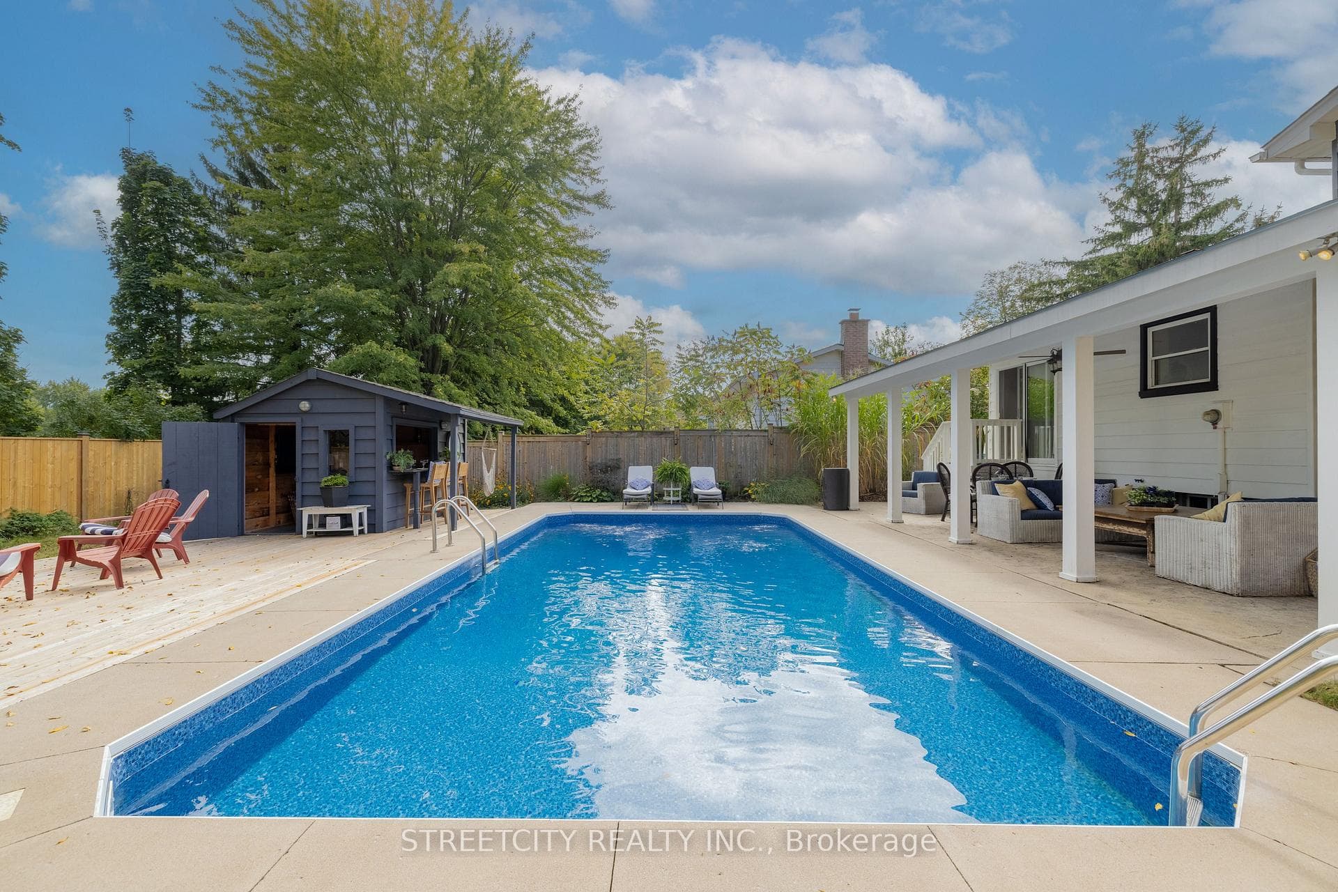 759 Grenfell Drive photo 26
