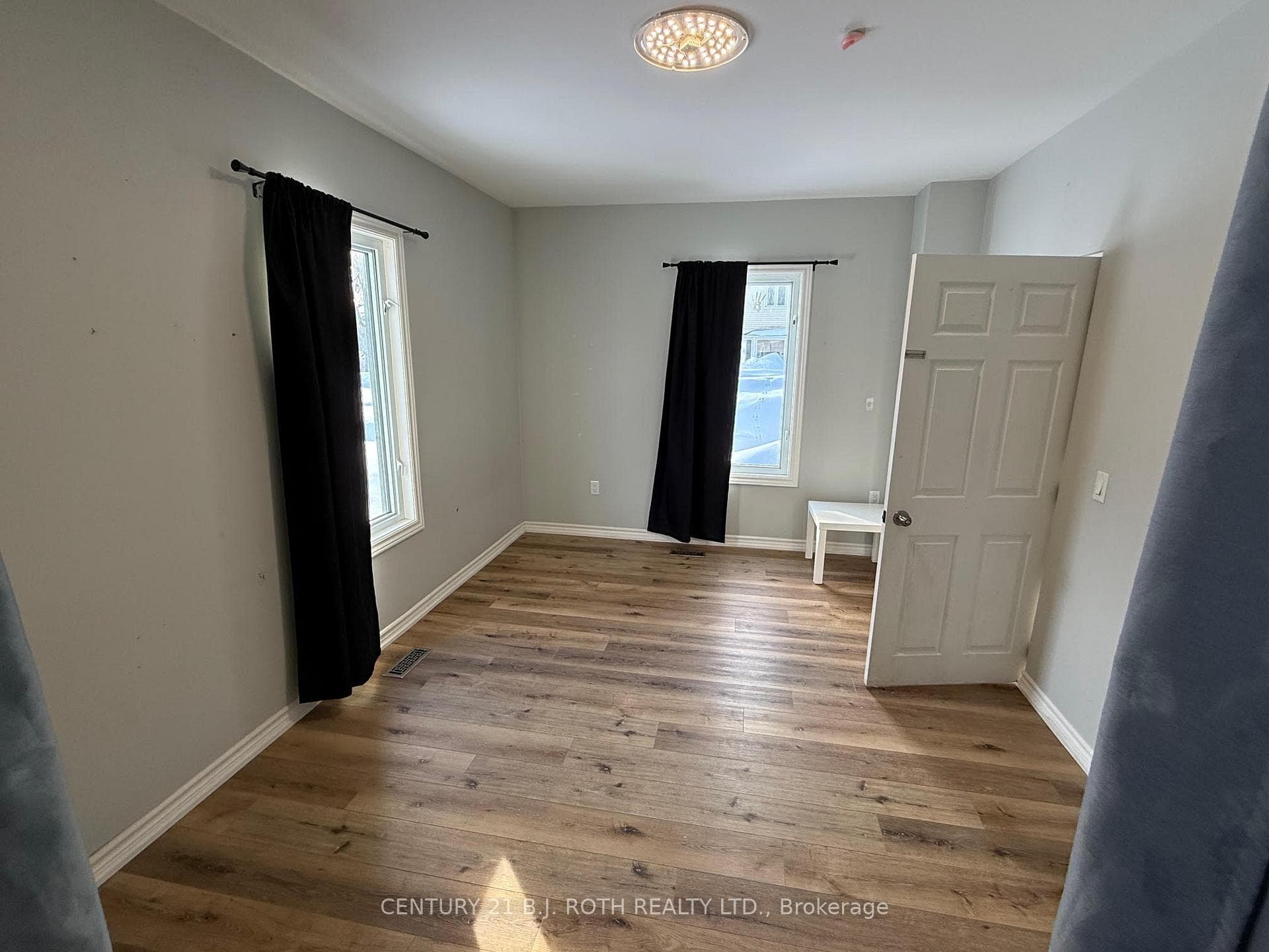 22 Caroline Street photo 10