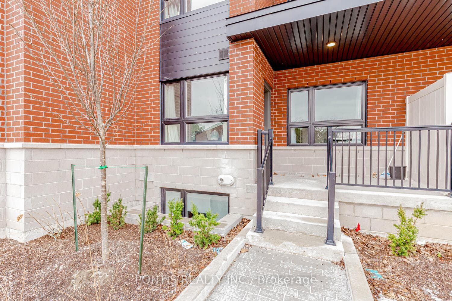 2100 Bridletowne Circle Unit 102 photo 6