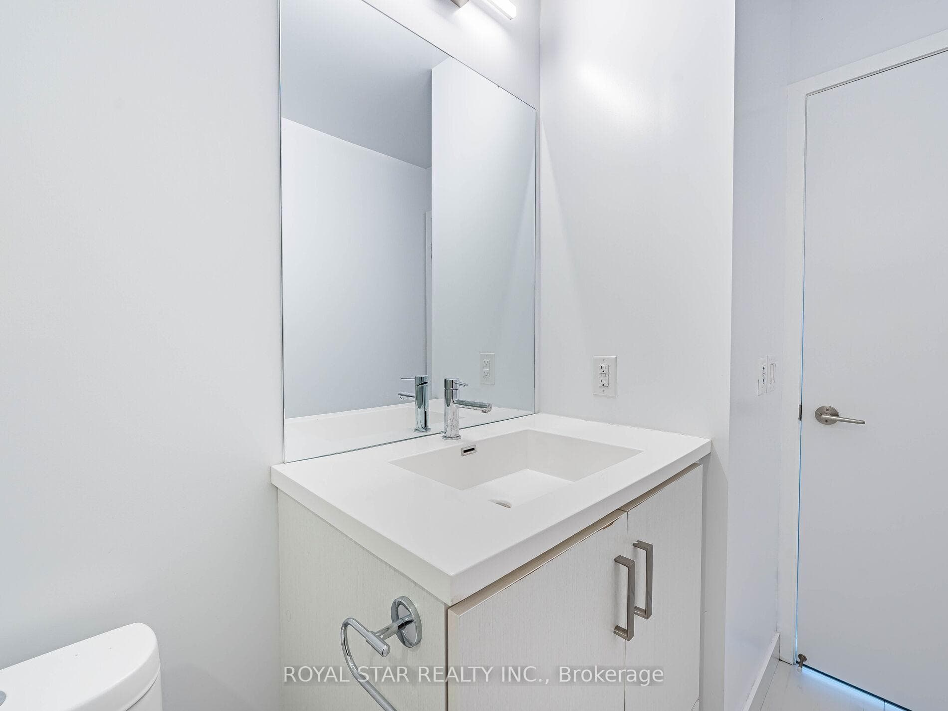 38 Honeycrisp Crescent Unit 1120 photo 29