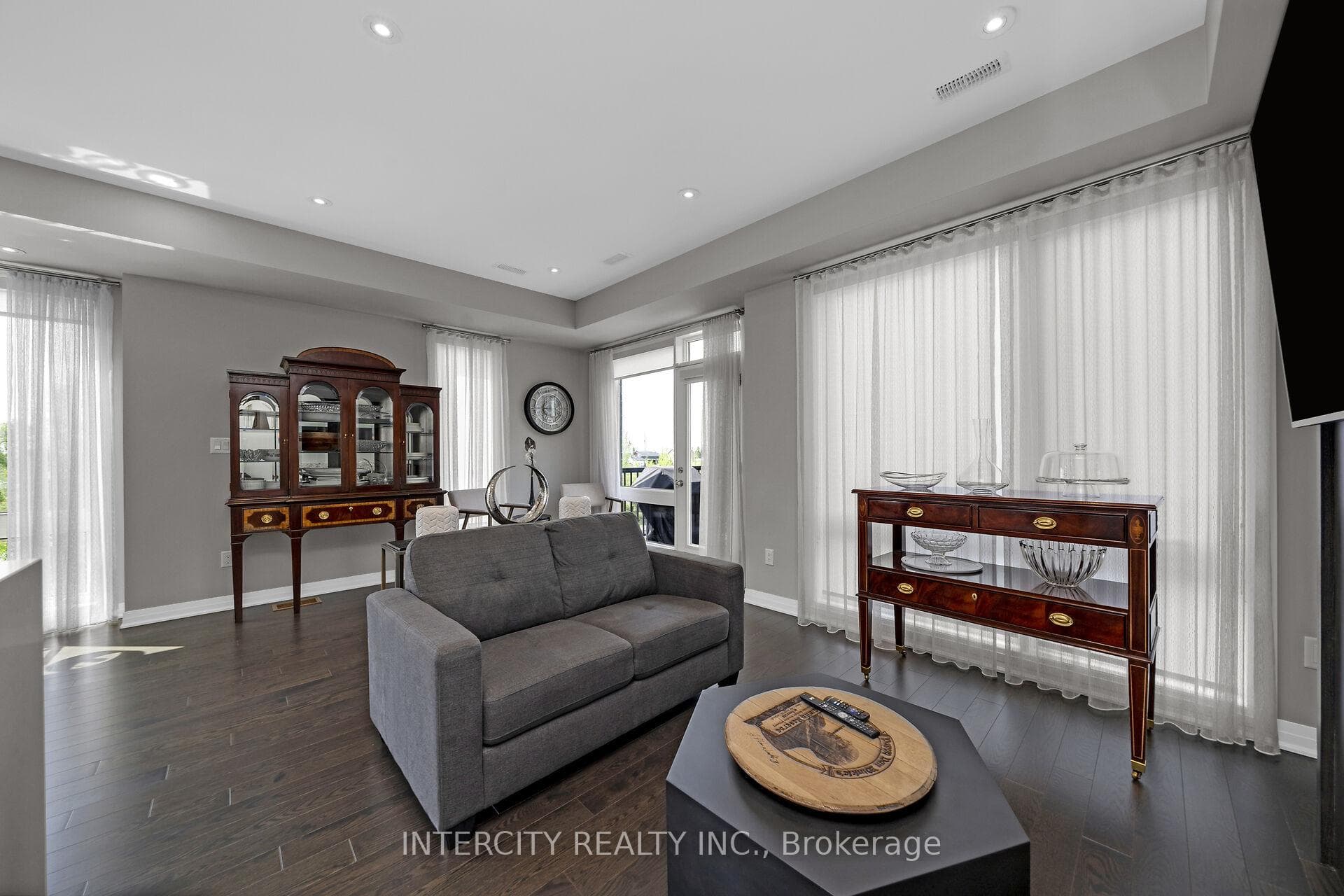 37 Hammersmith Lane photo 19