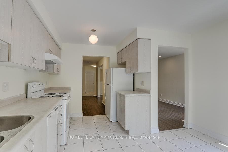 5276 Brookwood Court photo 9