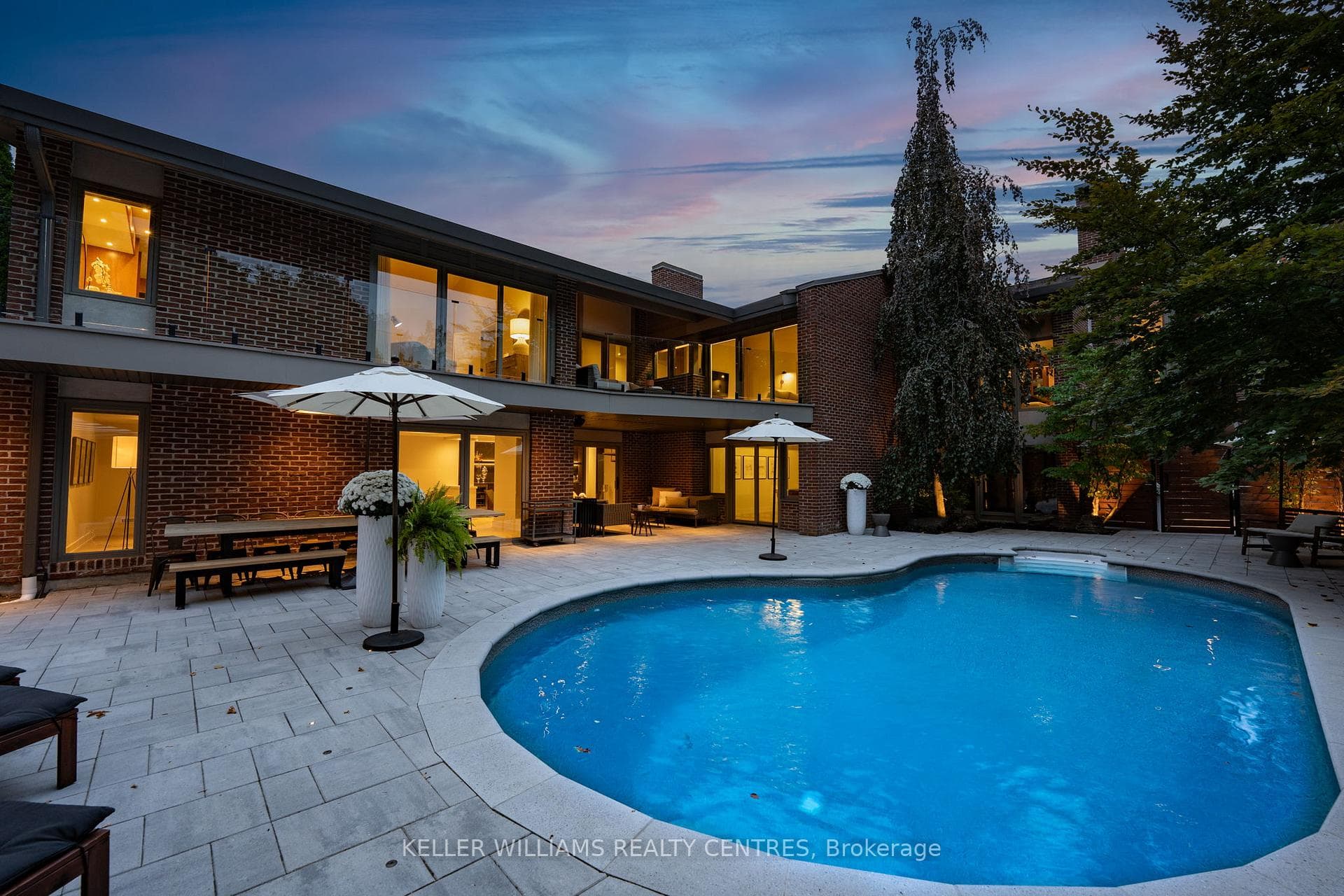 181 Gidleigh Park Crescent photo 38