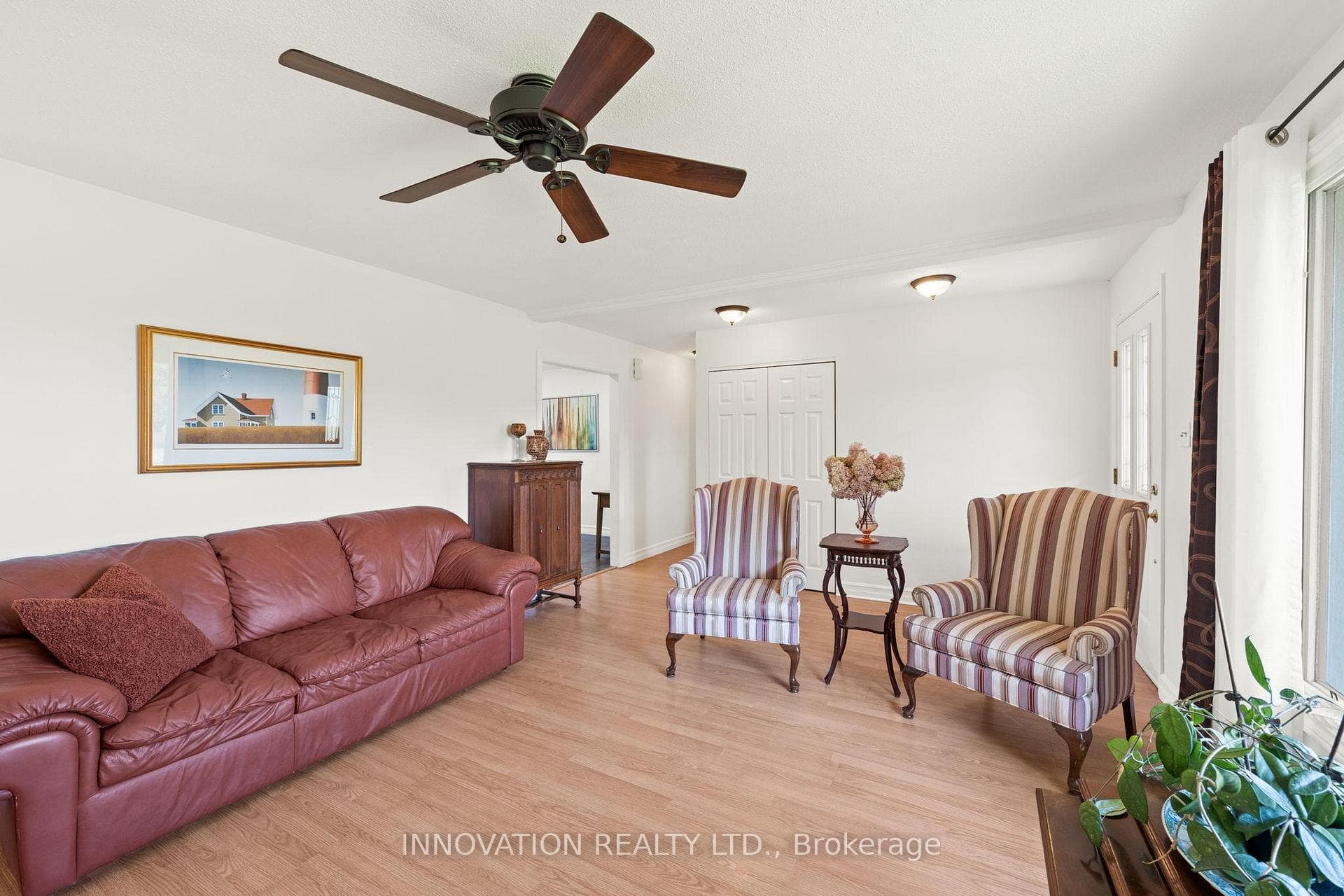 4001 Dunrobin Road photo 7