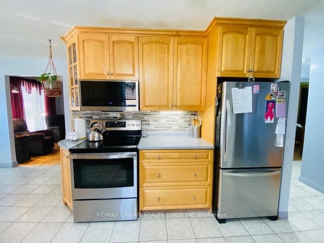 11 Kennedy Avenue photo 15