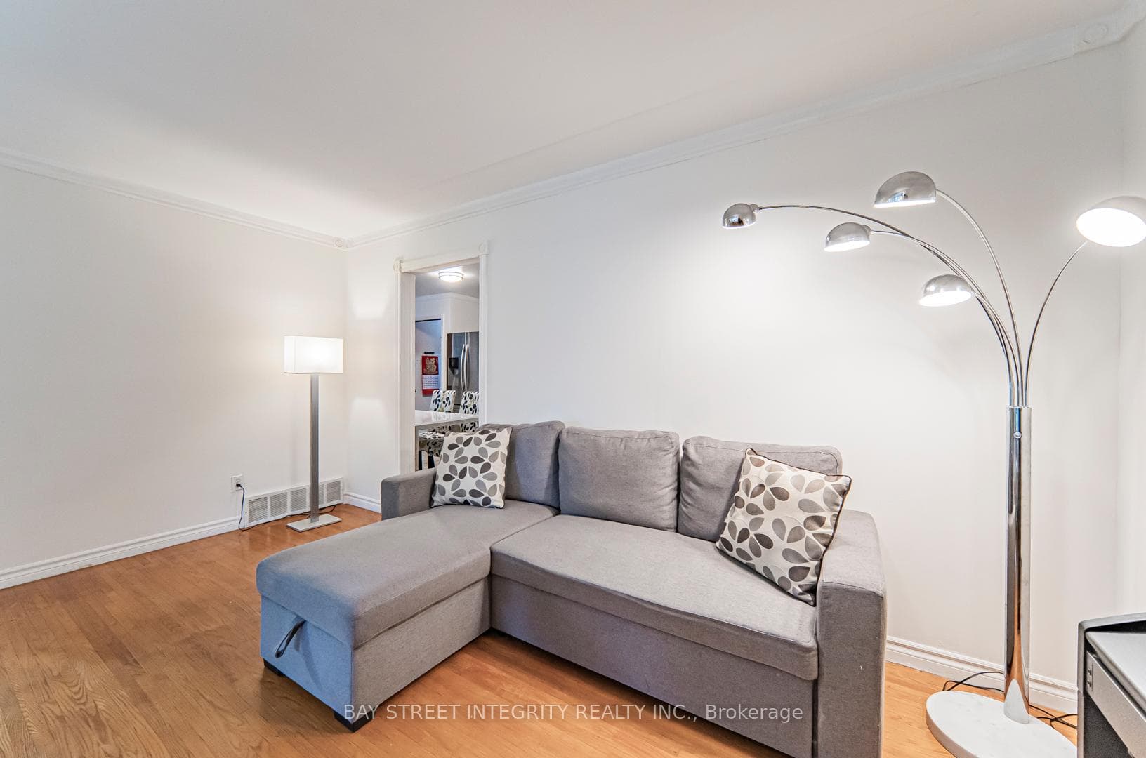 21 Berko Avenue photo 7