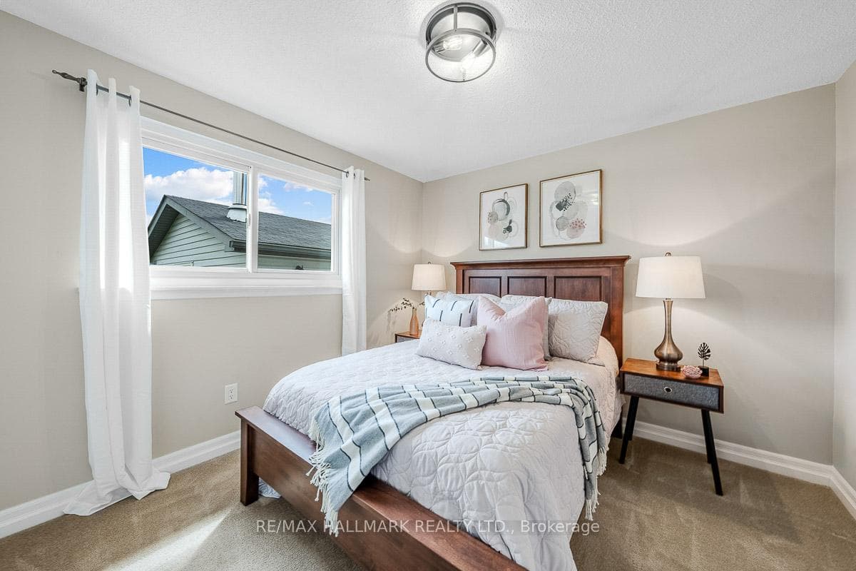 27 Roser Crescent photo 23