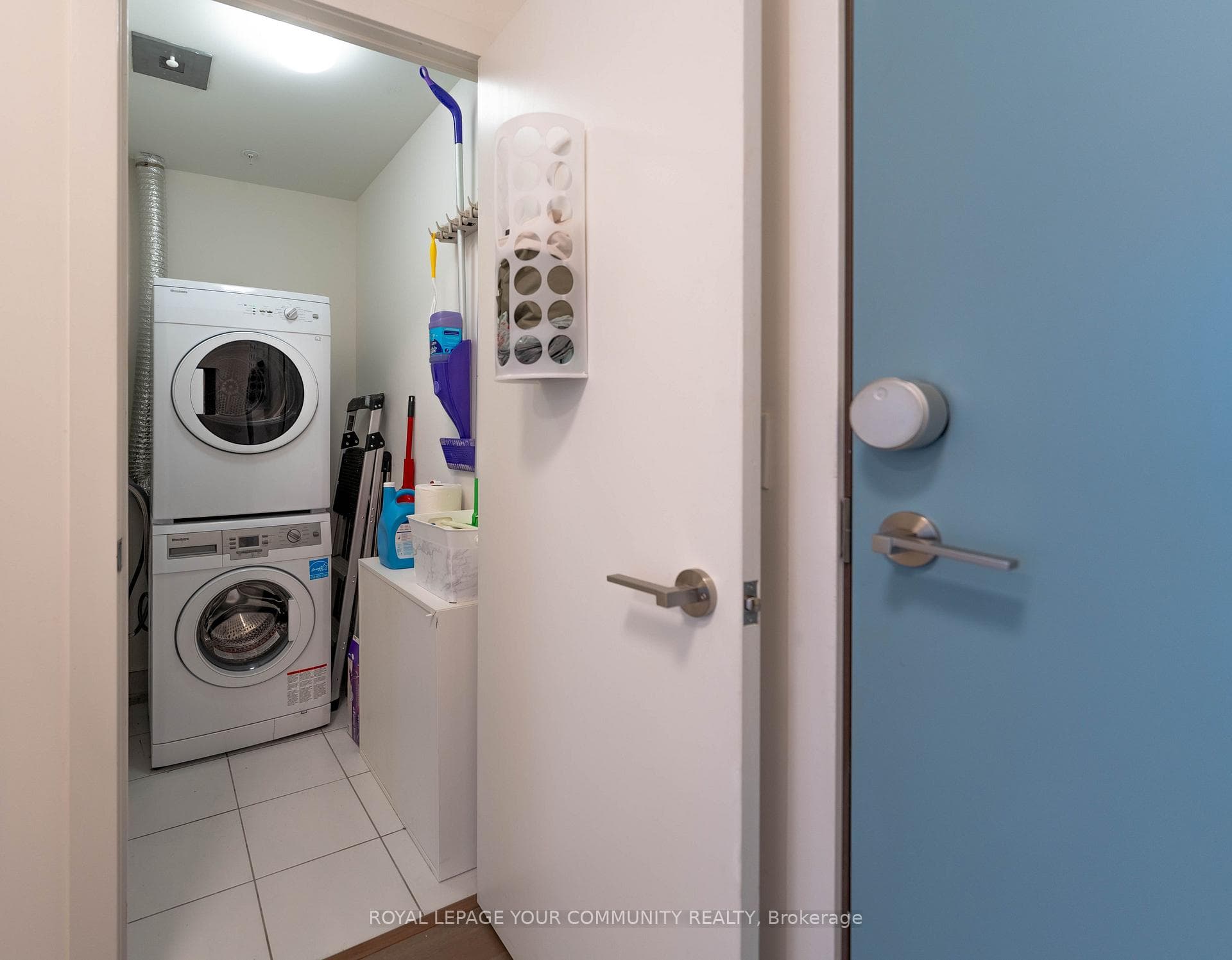 199 Richmond Street Unit 3104 photo 4