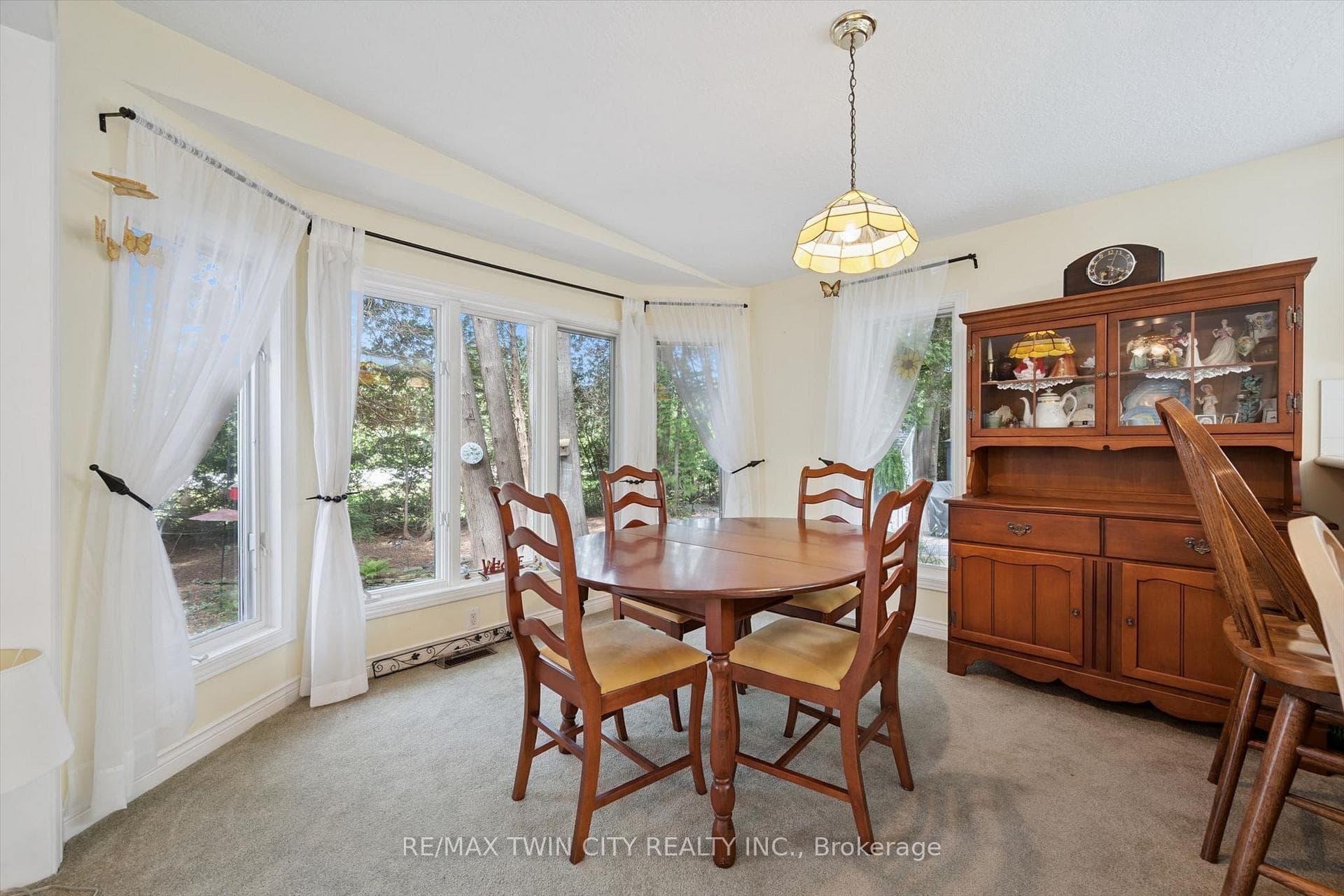 4 Spruce Avenue photo 9