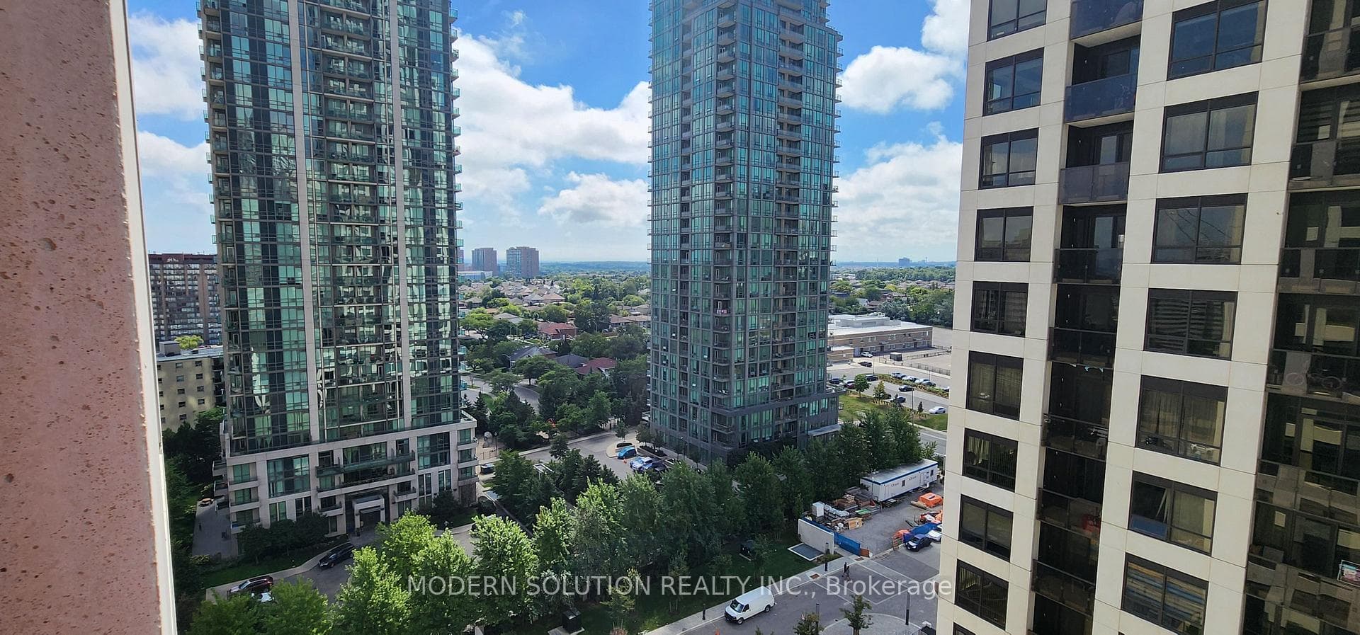 30 Elm Drive Unit 1209 photo 14