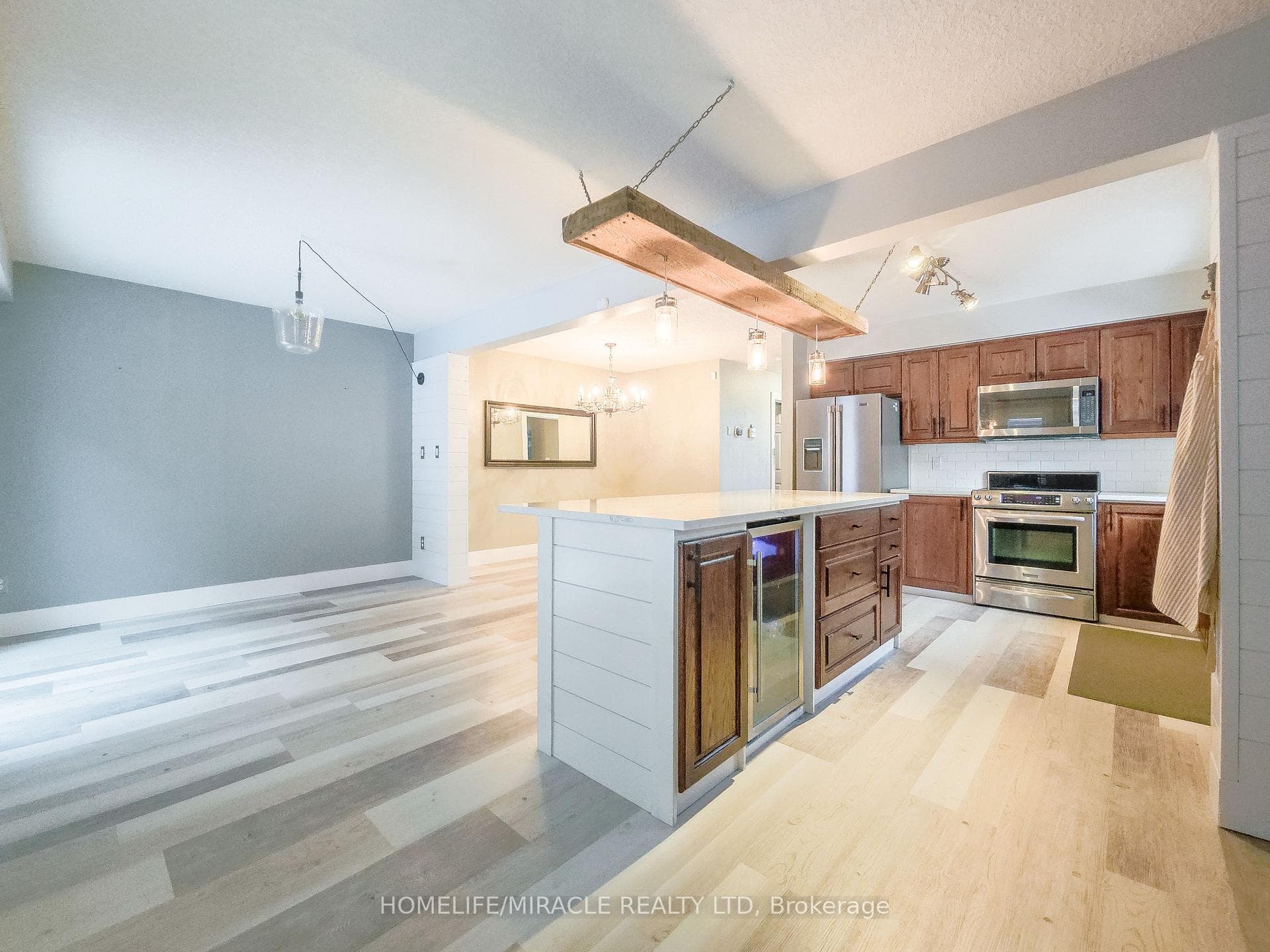 228 Sunny Meadow Court photo 15