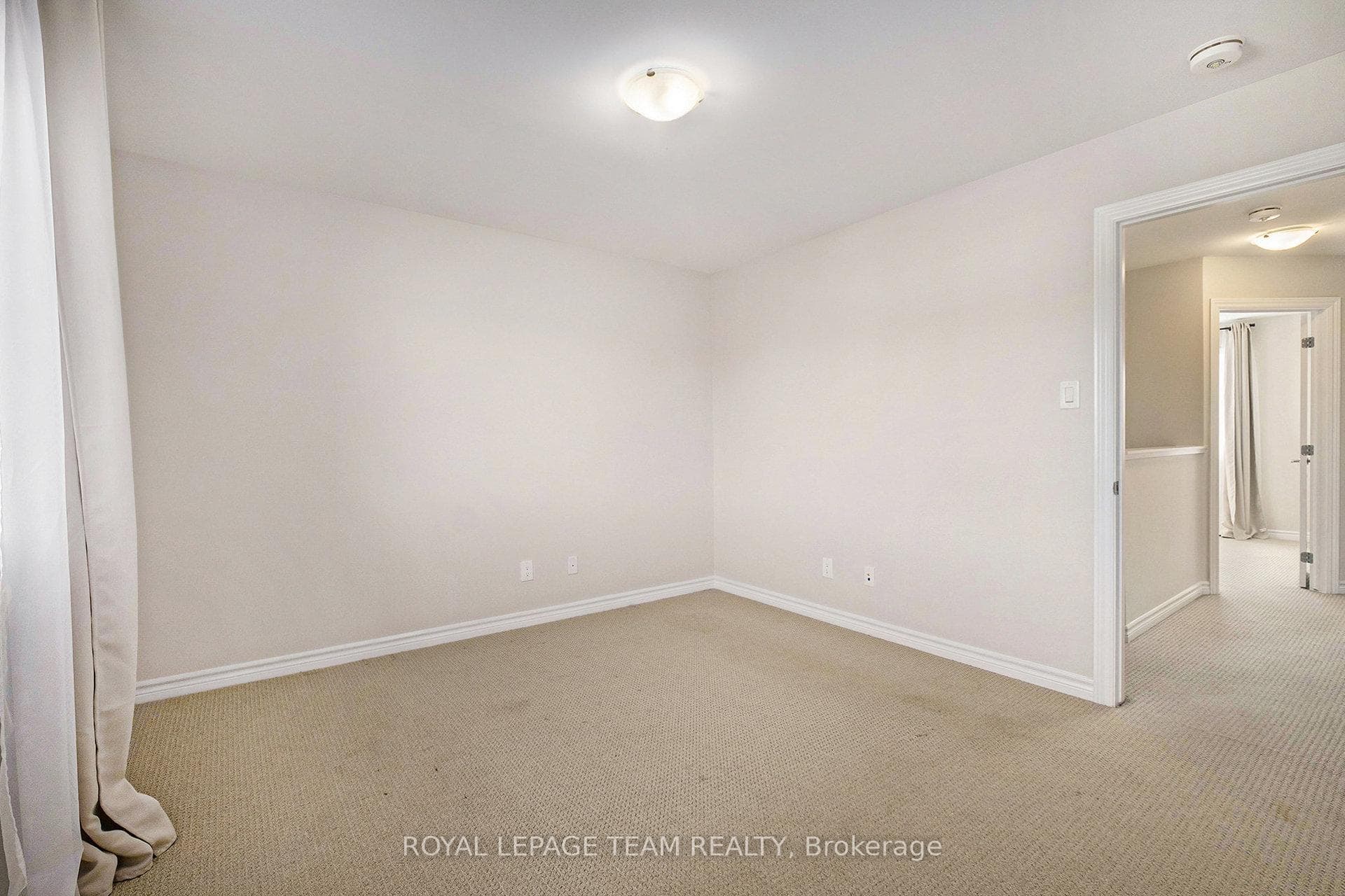 130 Wabikon Crescent photo 19