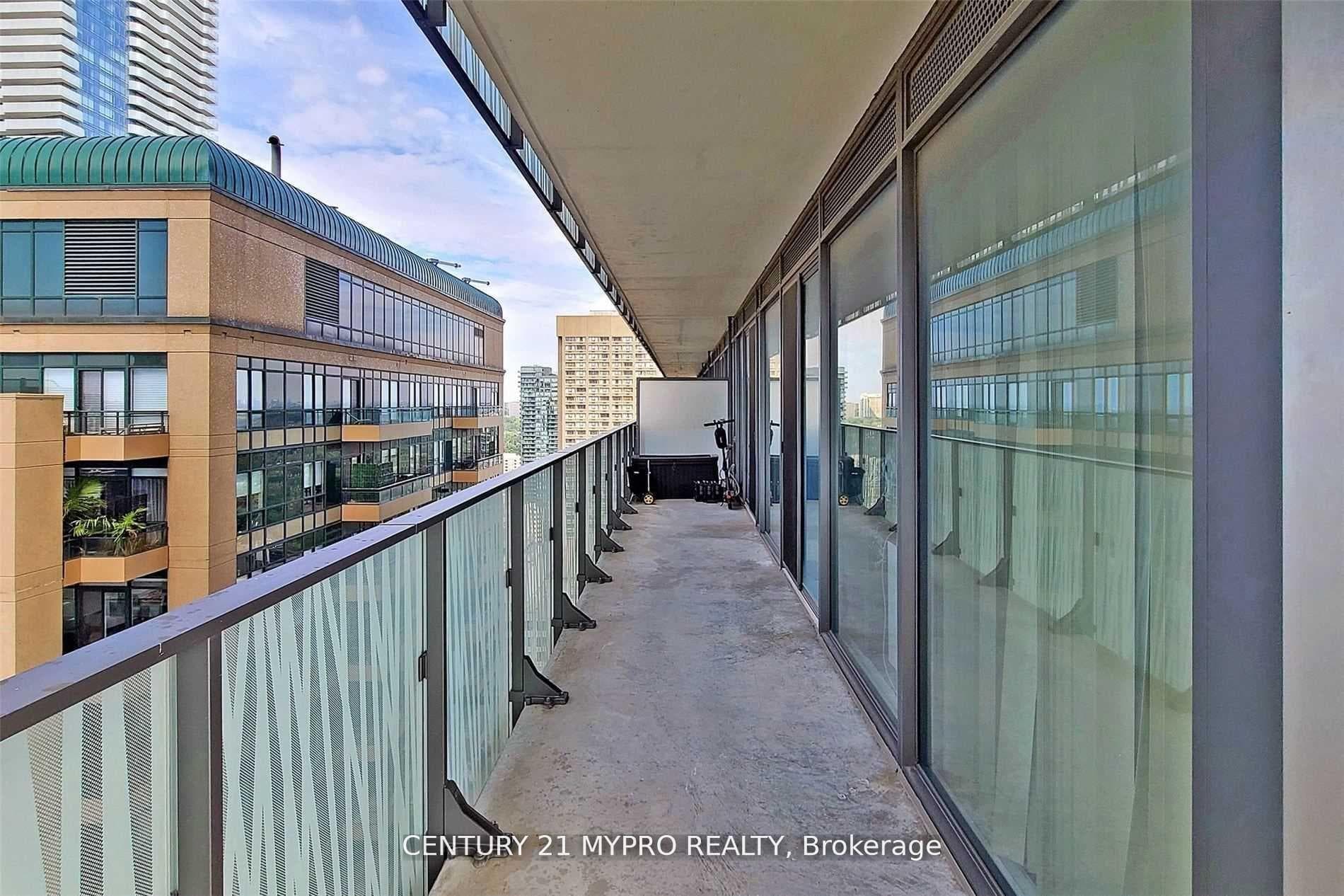 42 Charles Street Unit 3204 photo 16
