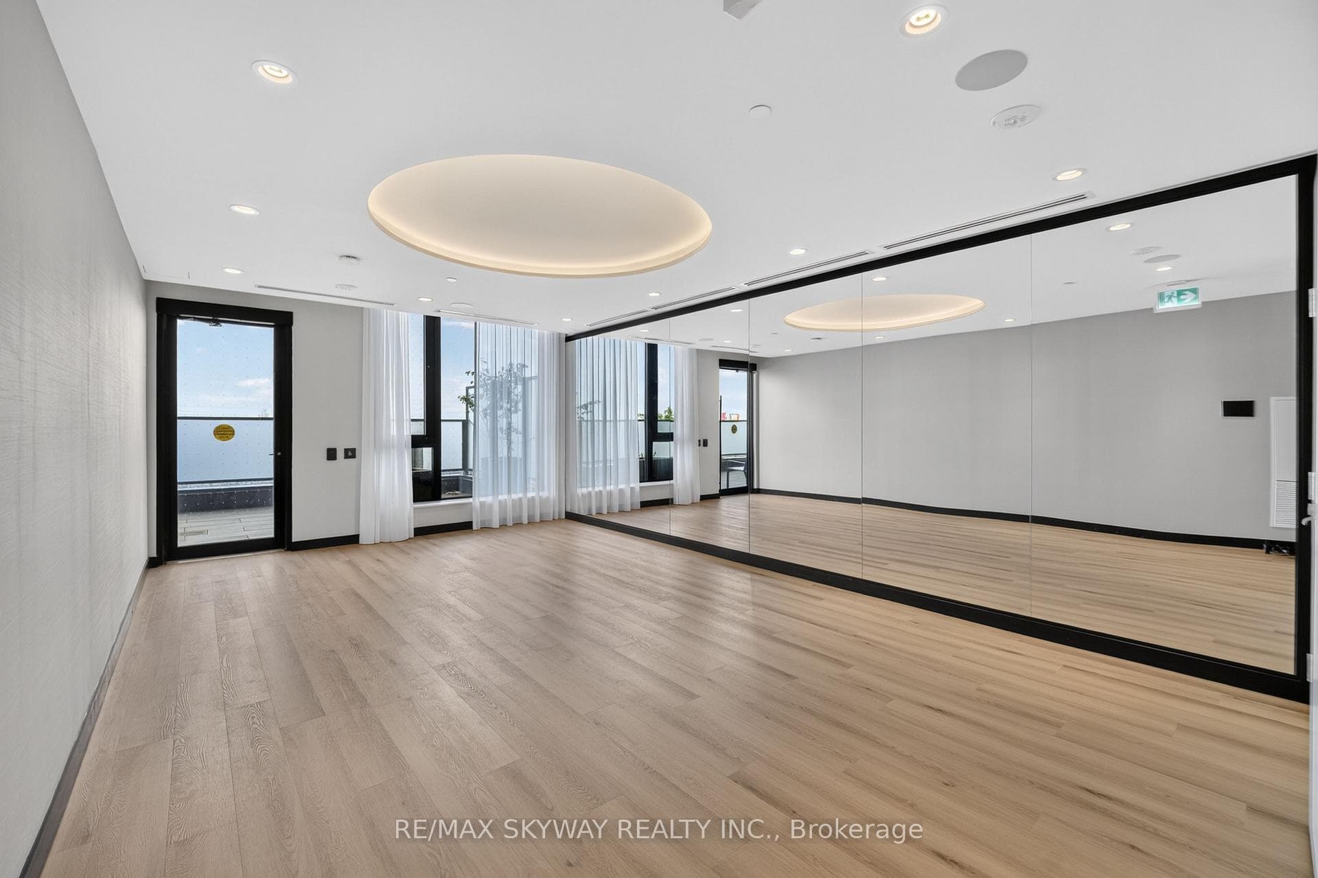 15 Skyridge Drive Unit 521 photo 10