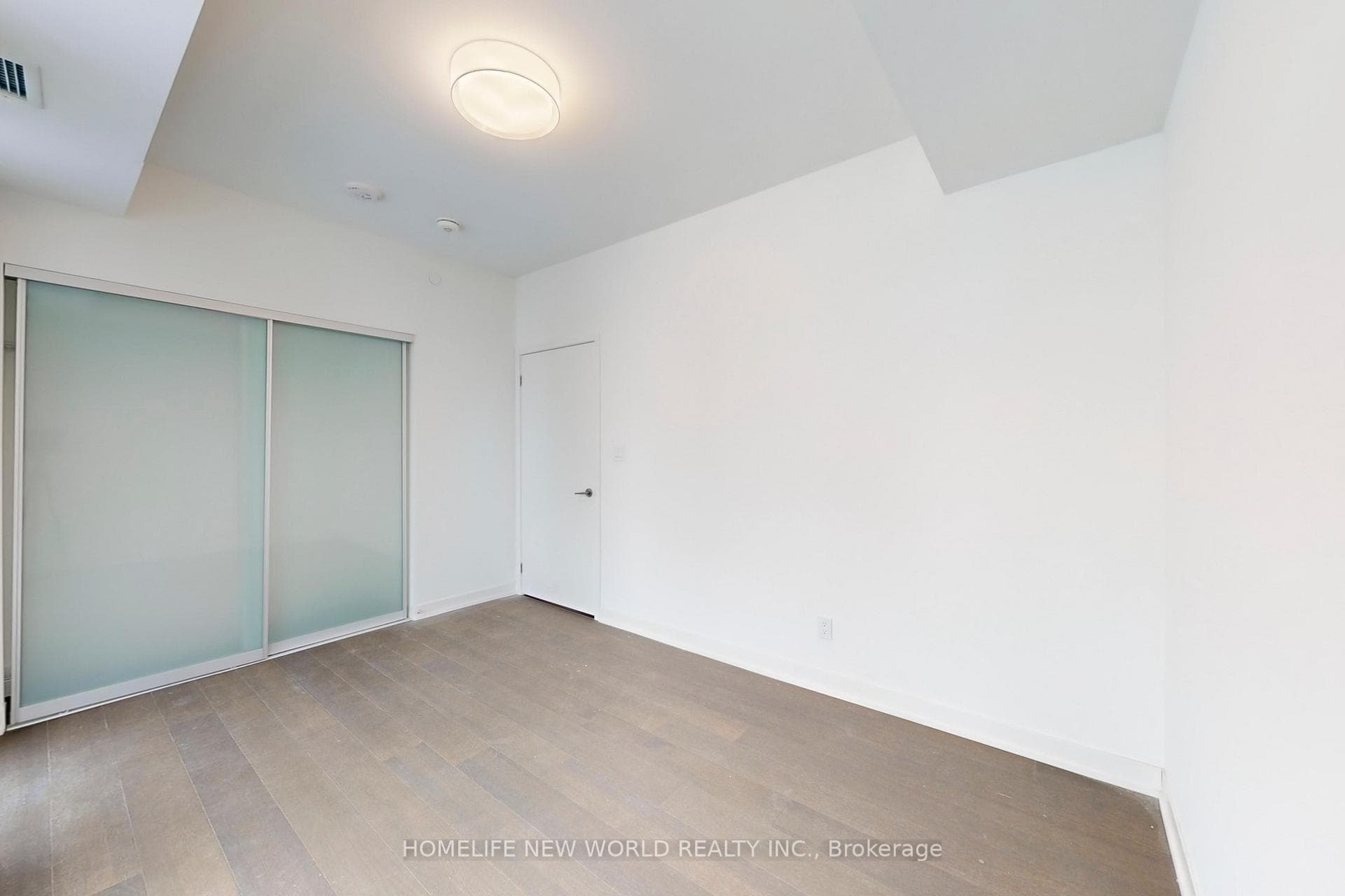 8119 Birchmount Road Unit 1605 photo 34