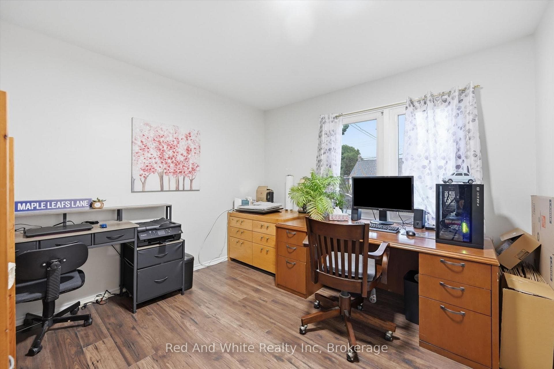 450 East 42nd Street photo 16