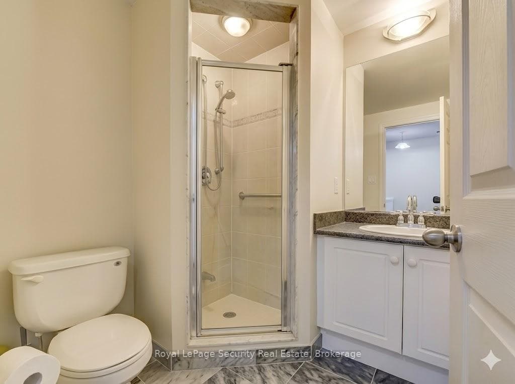 4200 Bathurst Street Unit 501 photo 5