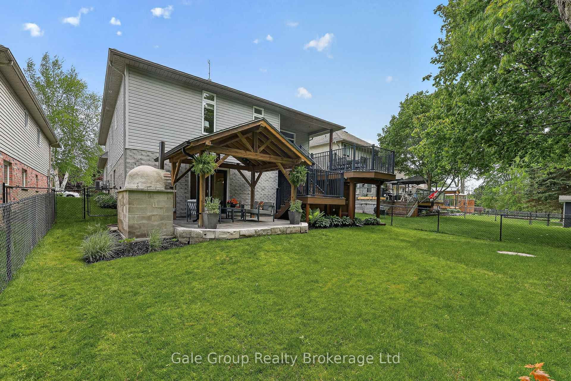 89 Woodvale Drive photo 32