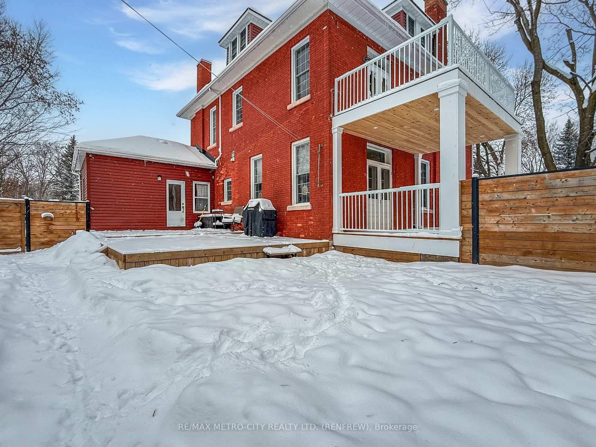 298 Barr Street photo 35
