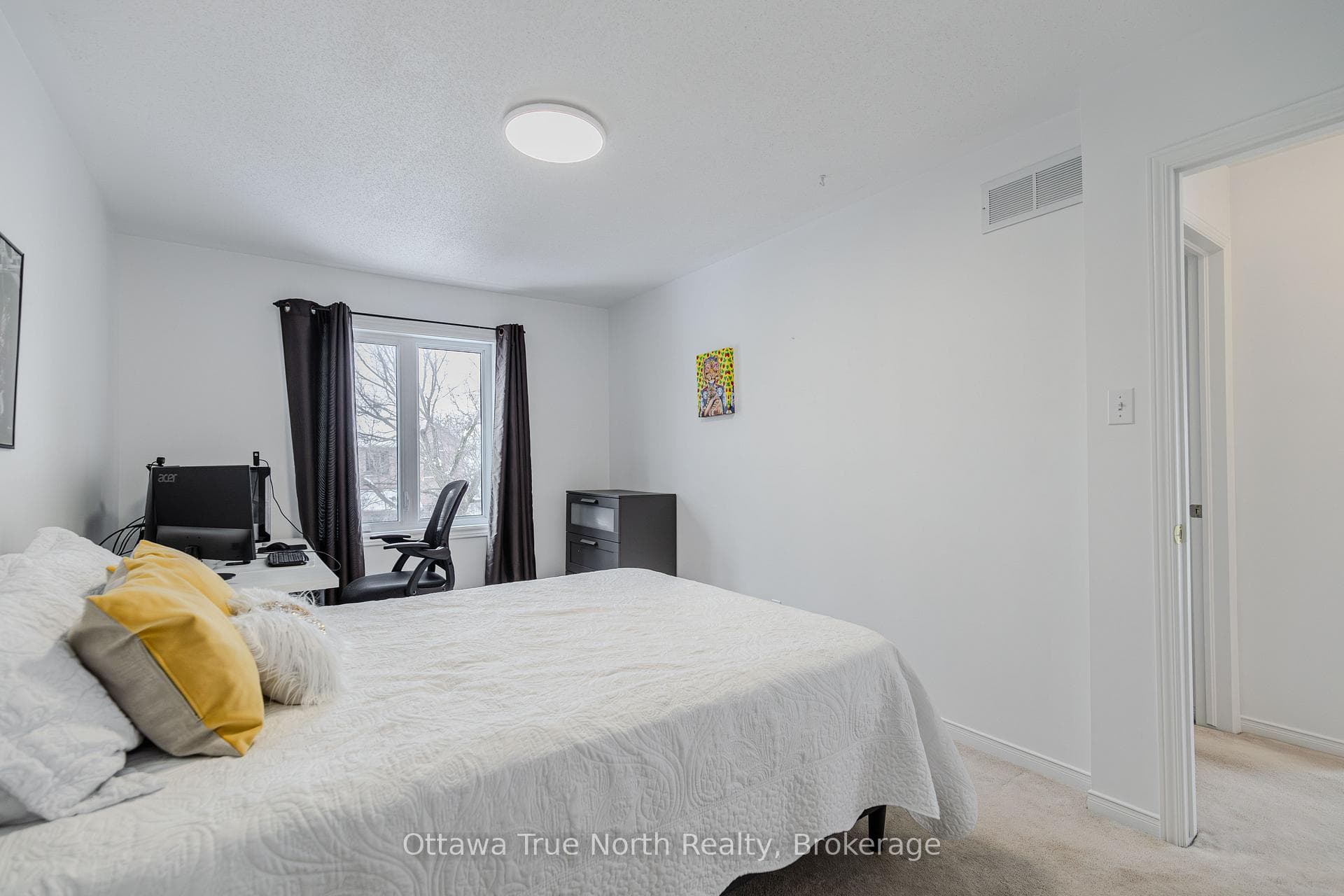 60 Sheppard's Glen Avenue photo 30