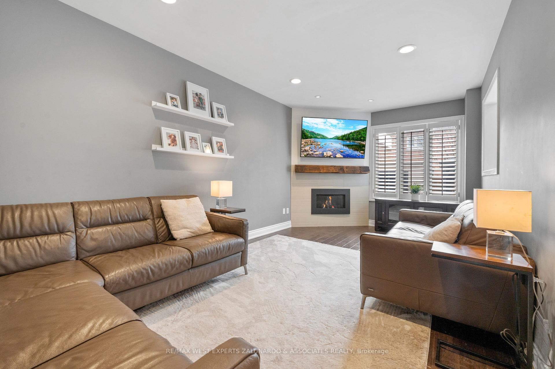 1 Lanterna Crescent photo 16