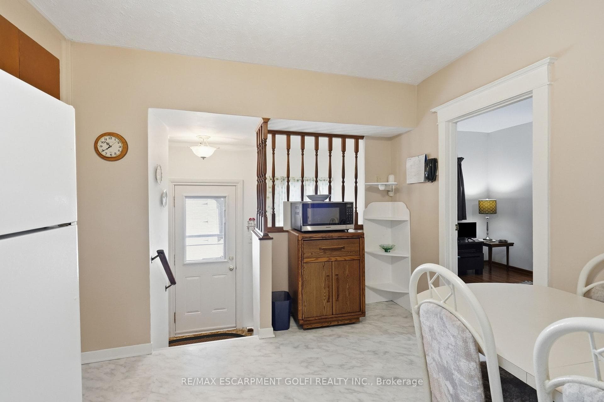 73 Tuxedo Avenue photo 13