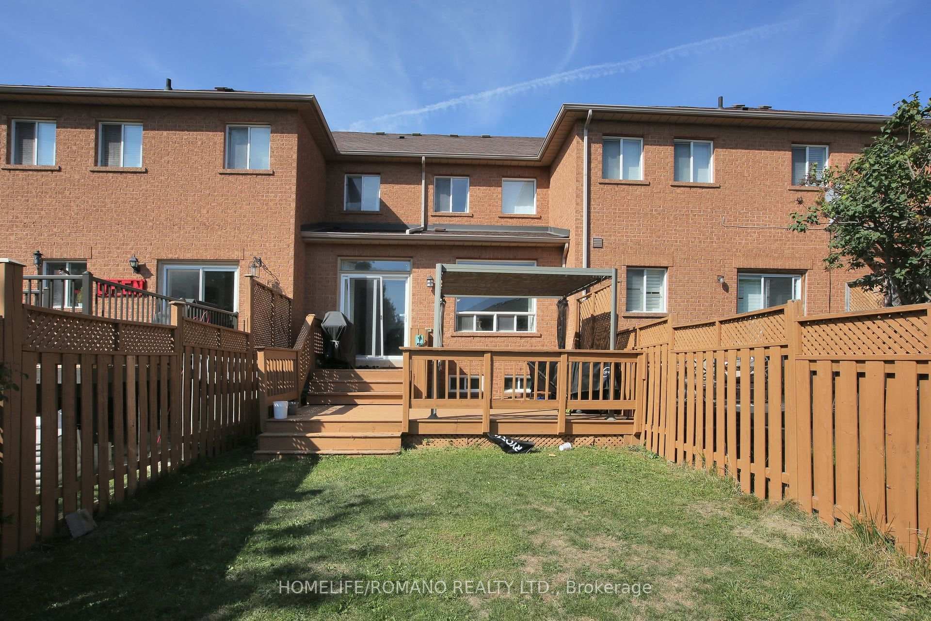 37 Ridgeway Court photo 4