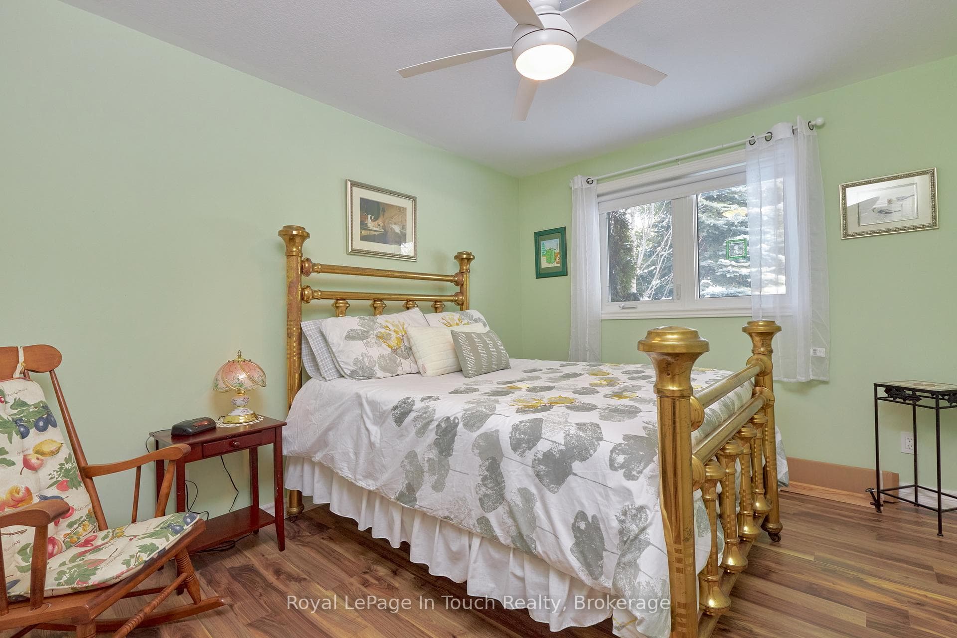 40 Maryjane Road photo 12