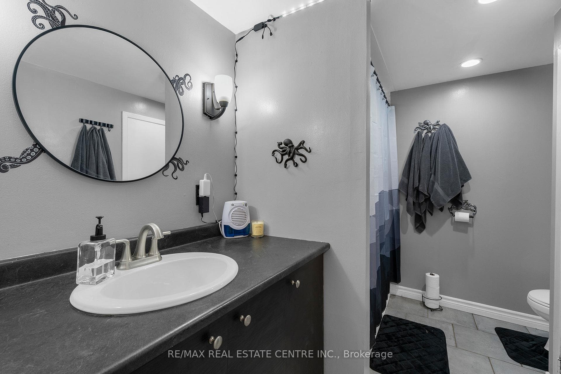 42 Moultrey Crescent photo 31