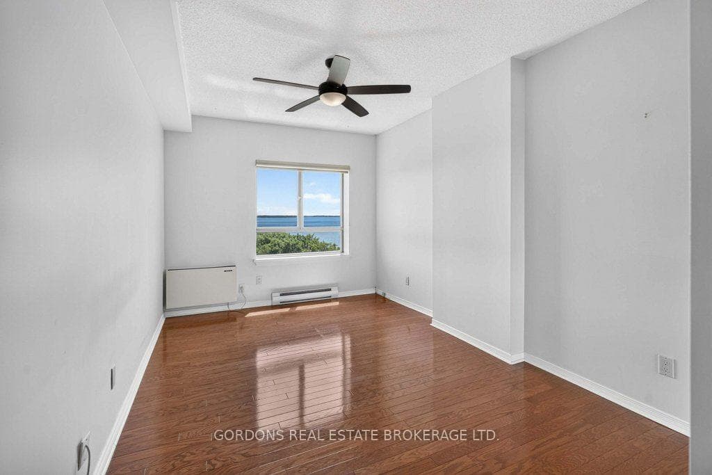 1000 King Street Unit 1005 photo 32