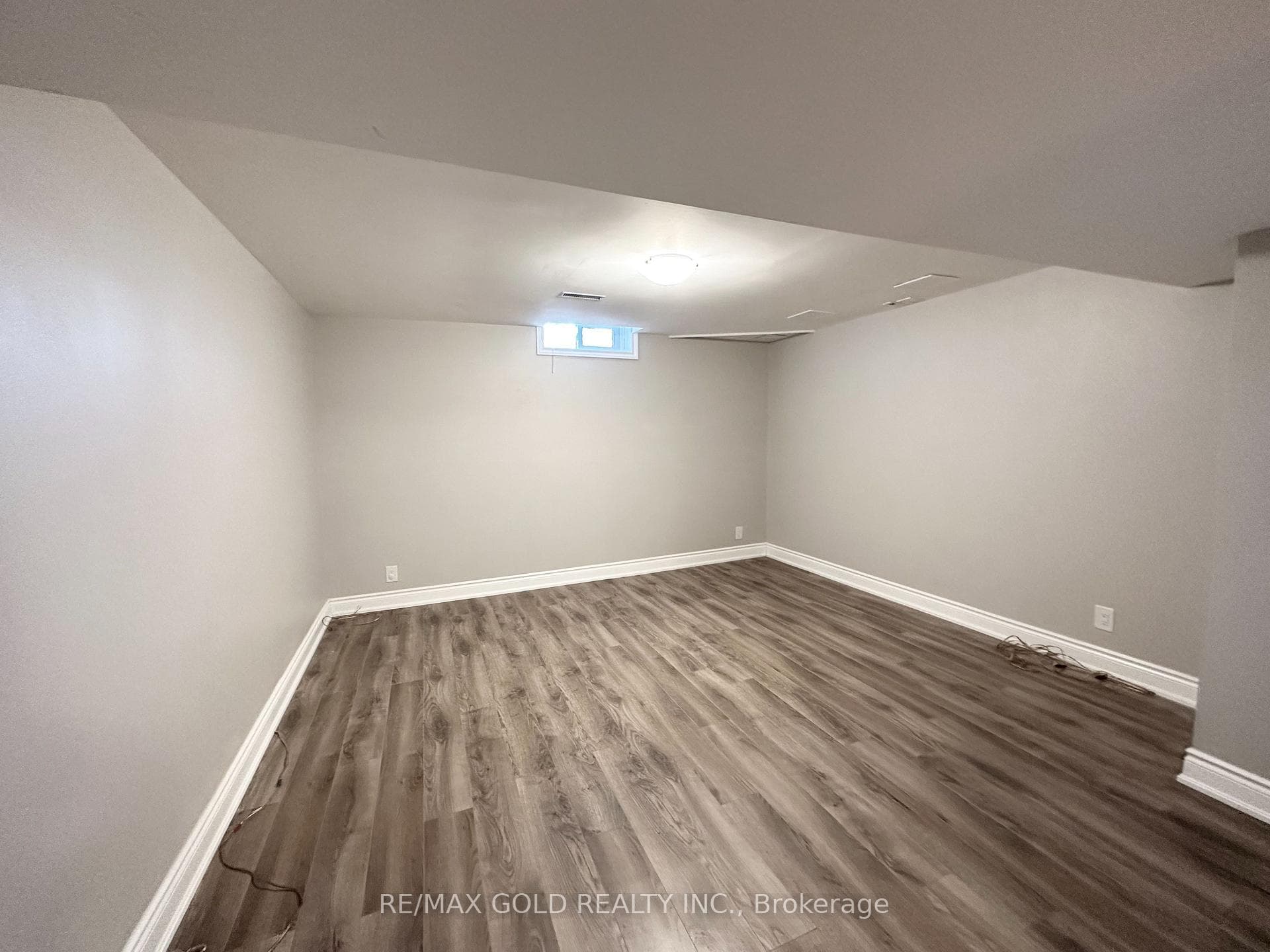 2278 Margot Street photo 34