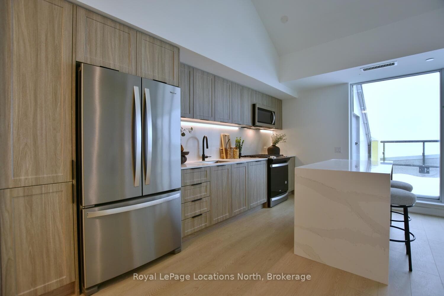 31 Huron Street Unit 603 photo 12