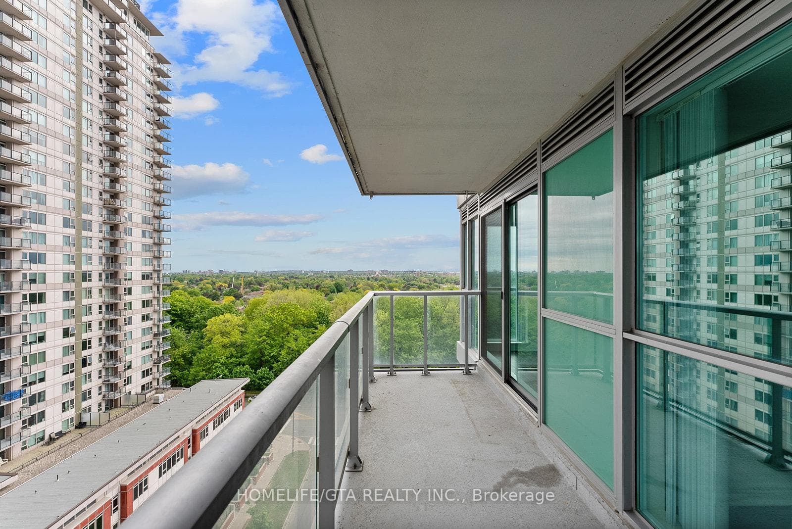 50 Town Centre Court Unit 1210 photo 27