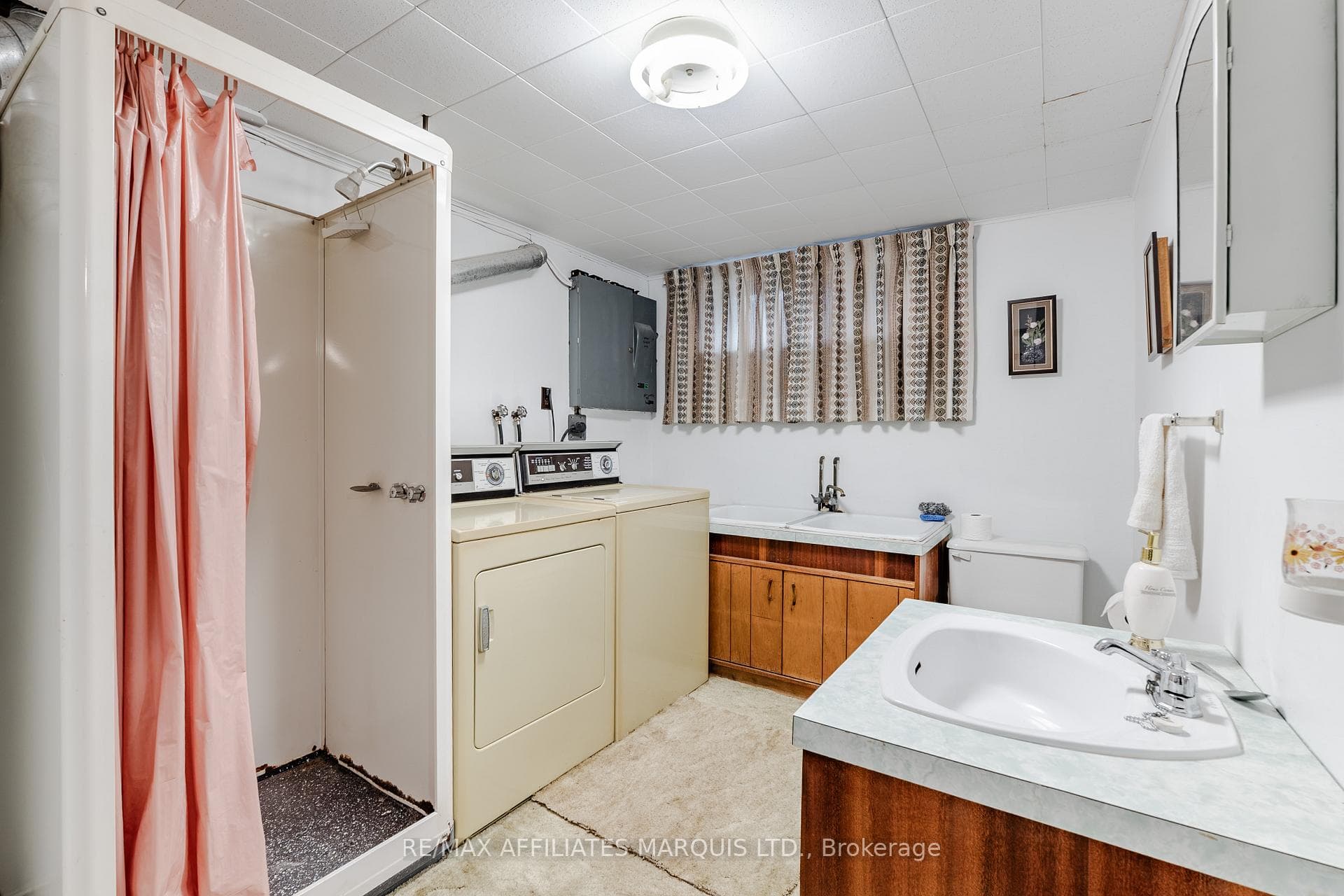 1208 Third Street photo 32