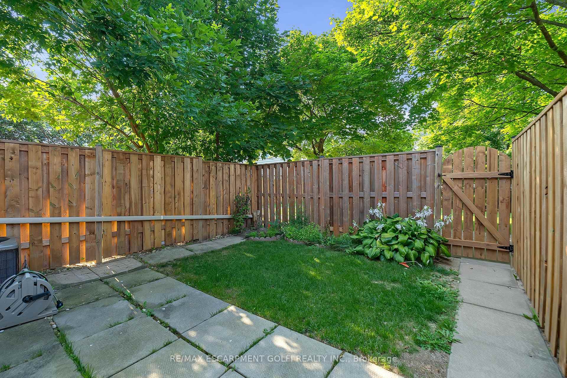 22 Tivoli Drive photo 31
