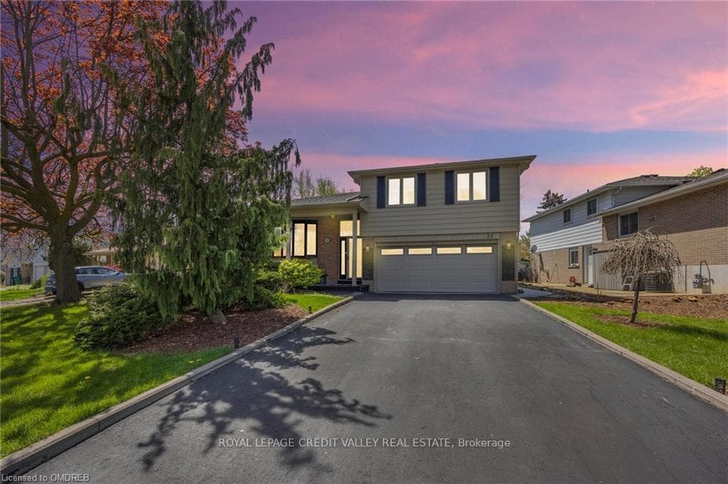 32 Parkview Place photo 1