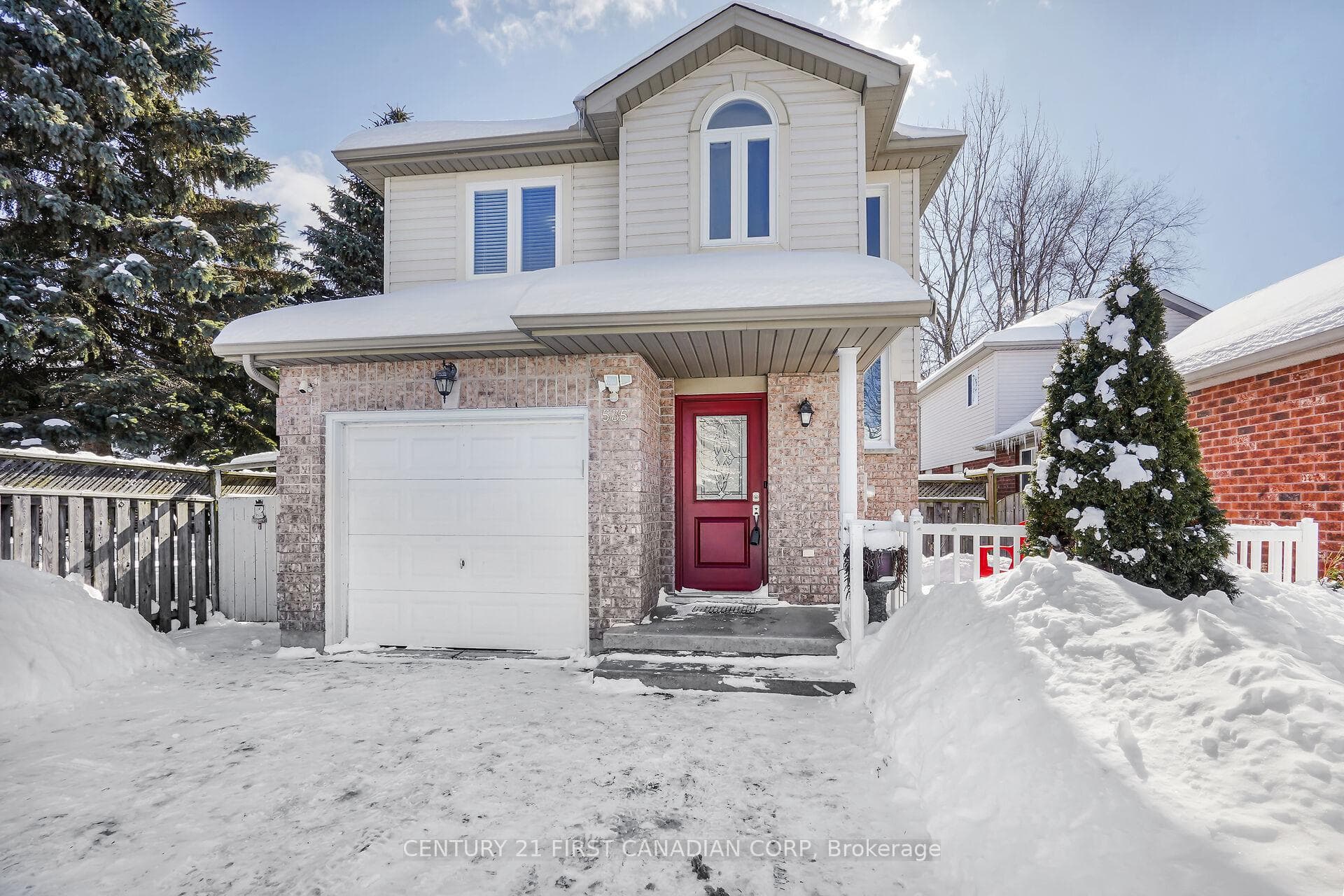 535 Ridgeview Drive photo 1