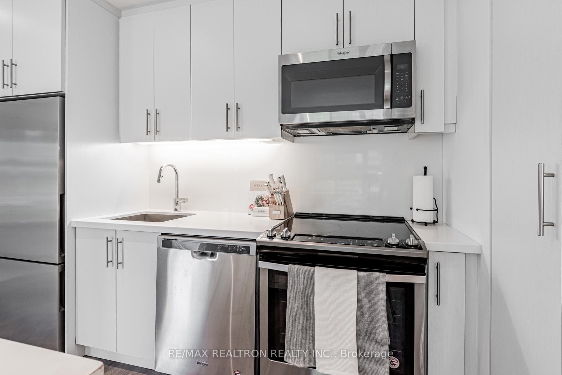 333 Sea Ray Avenue Unit D106 photo 5
