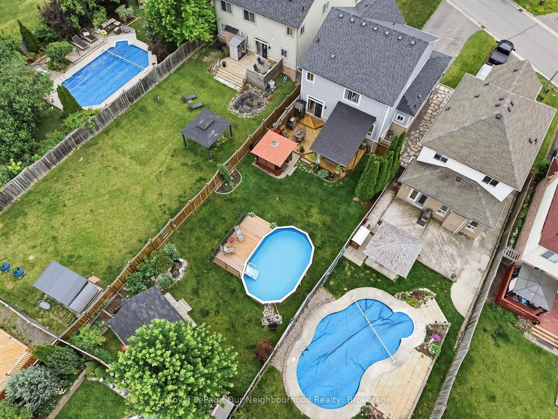 1090 Keswick Court photo 41