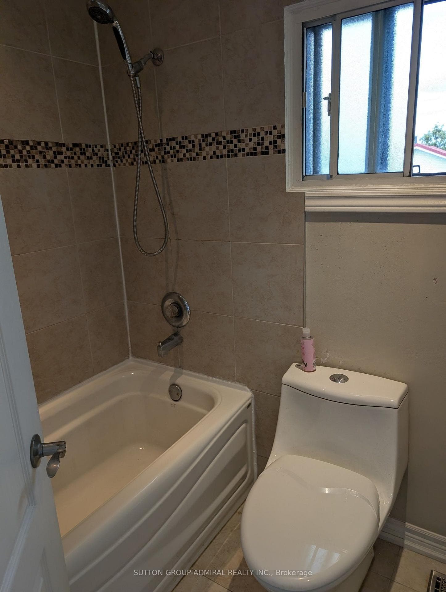 1 Damascus Drive photo 28