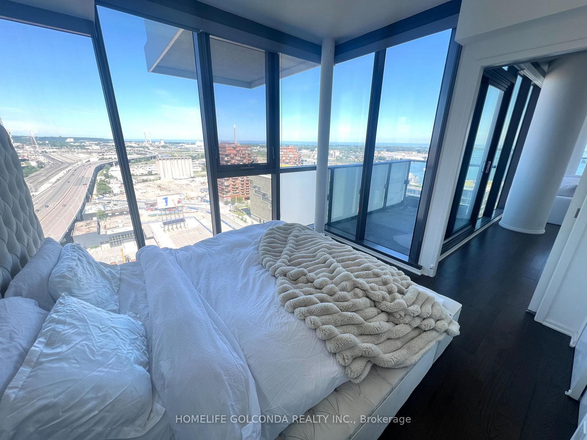 16 Bonnycastle Street Unit 2108 photo 7
