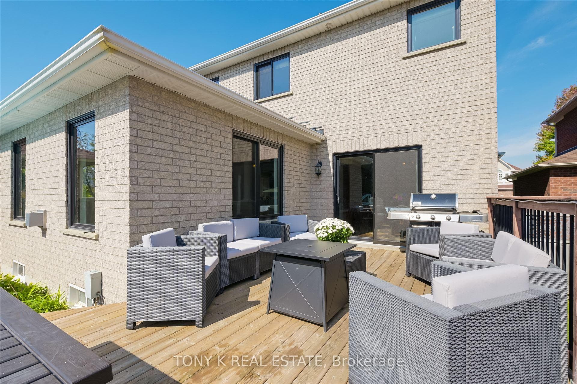 46 Gabrielle Crescent photo 14