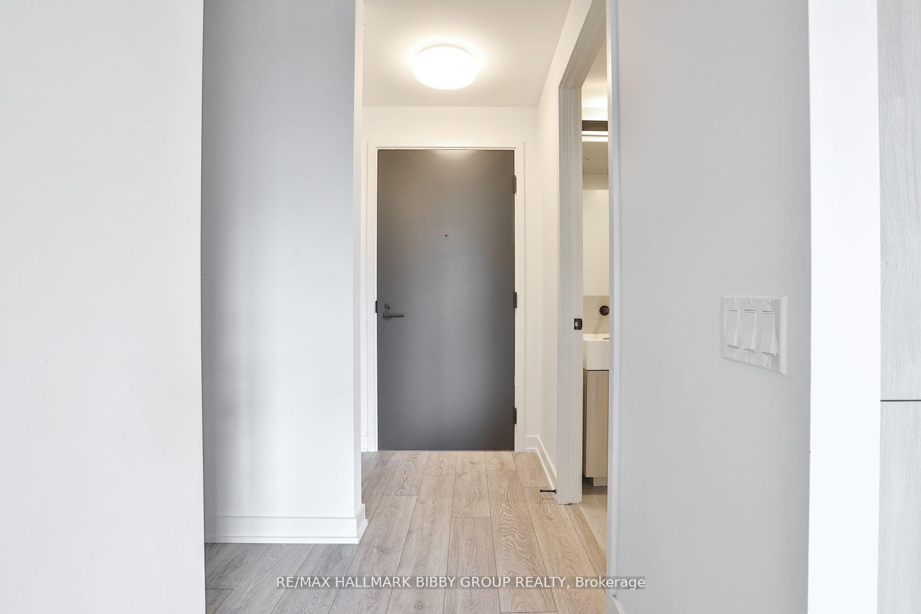 108 Peter Street Unit 1219 photo 20