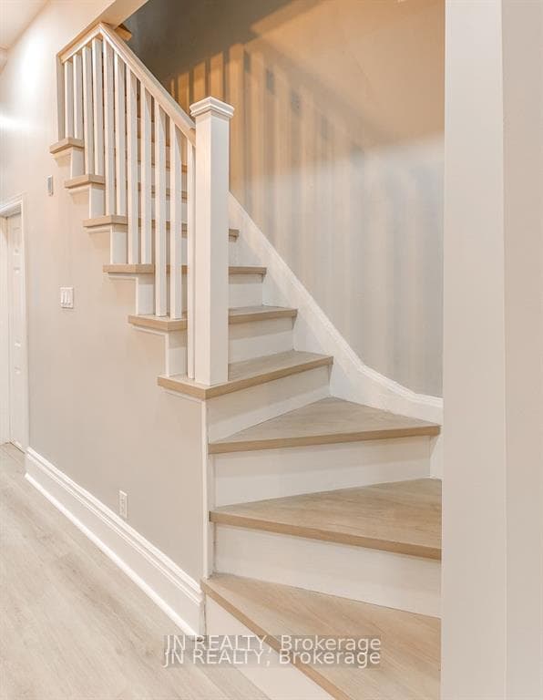 306 Harbord Street photo 12