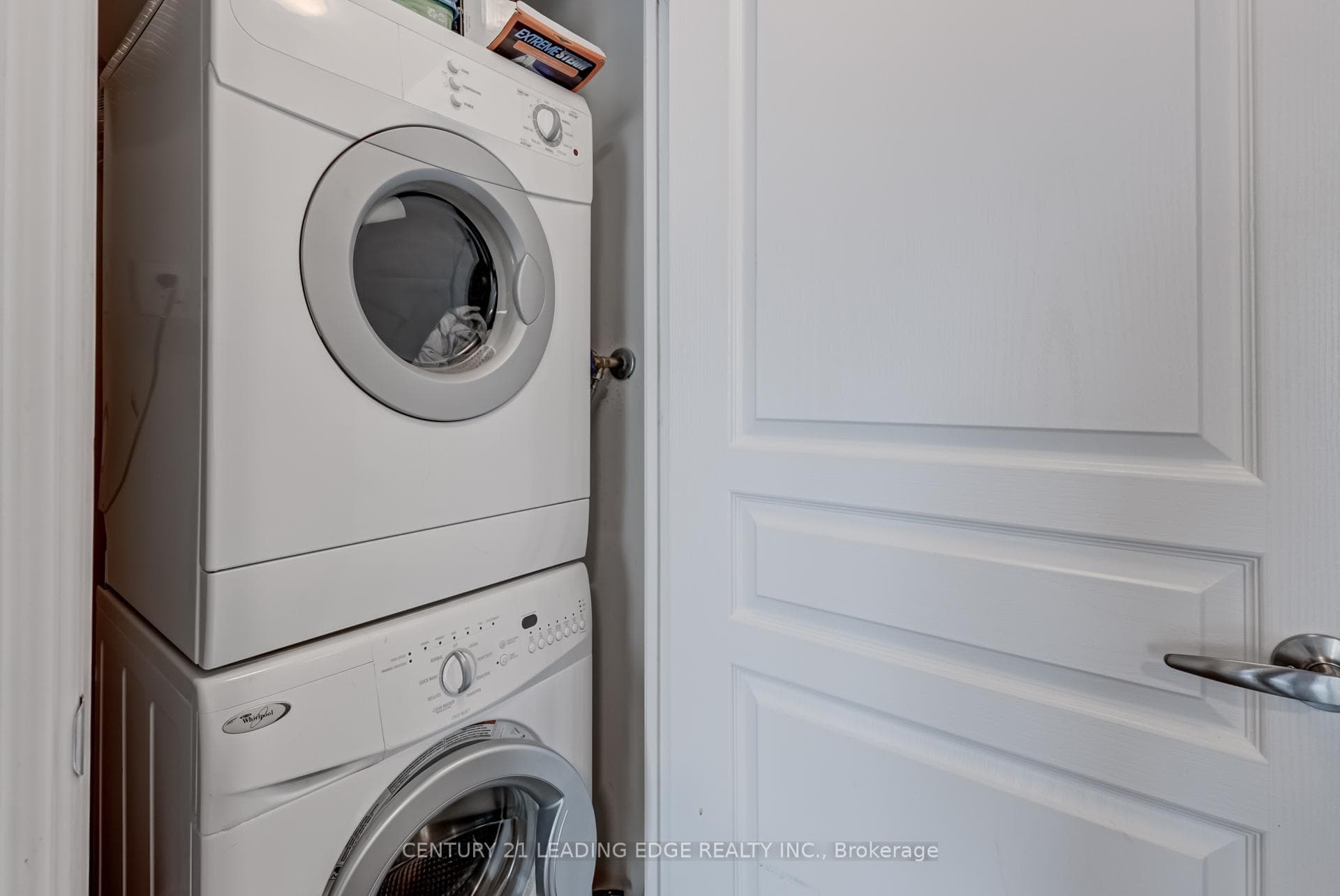 2240 Lake Shore Boulevard Unit 601 photo 22