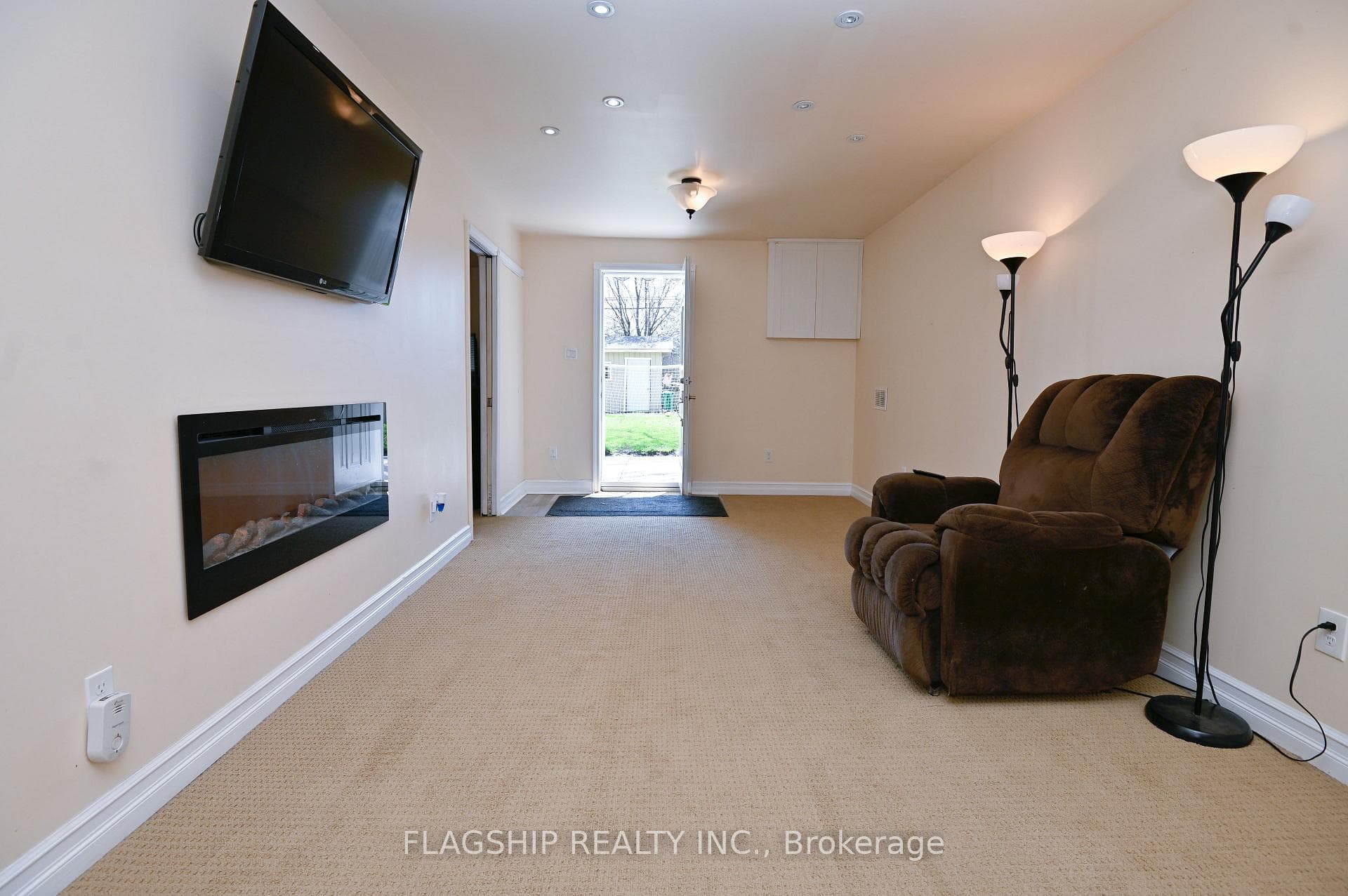 72 Kingsmere Crescent photo 32