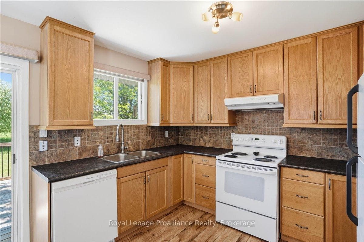 205 Bethel Road photo 5