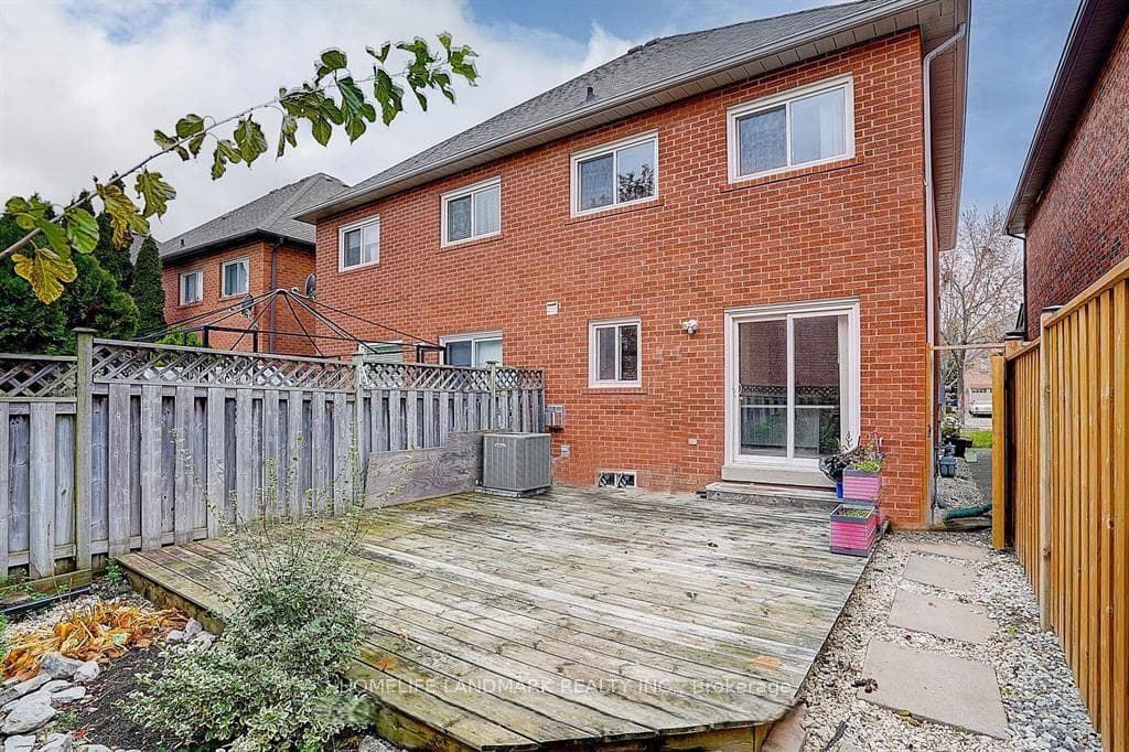 6922 Yarrow Avenue photo 36